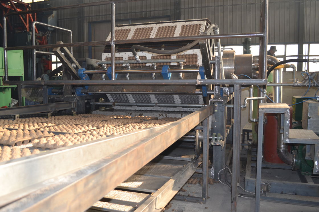Kleine en hoge capaciteit eierenbak machine voor thuisbedrijven, eierenbak productie lijn Rotary type