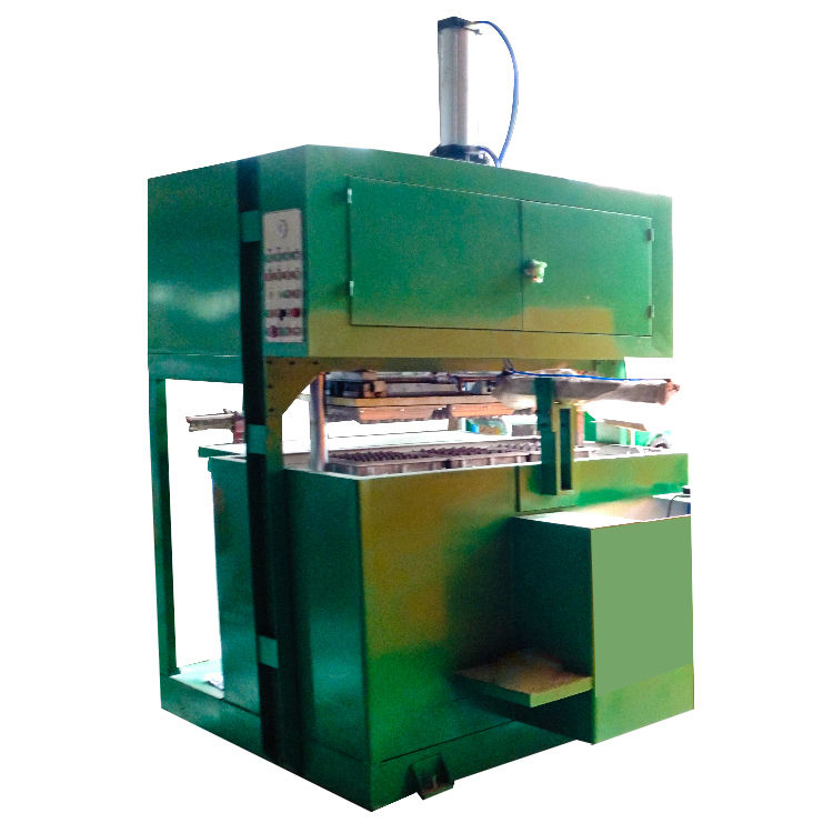 Semi-automatische papier eiertraymachine 1000 stks / uur Automatische eierdoosproductielijn