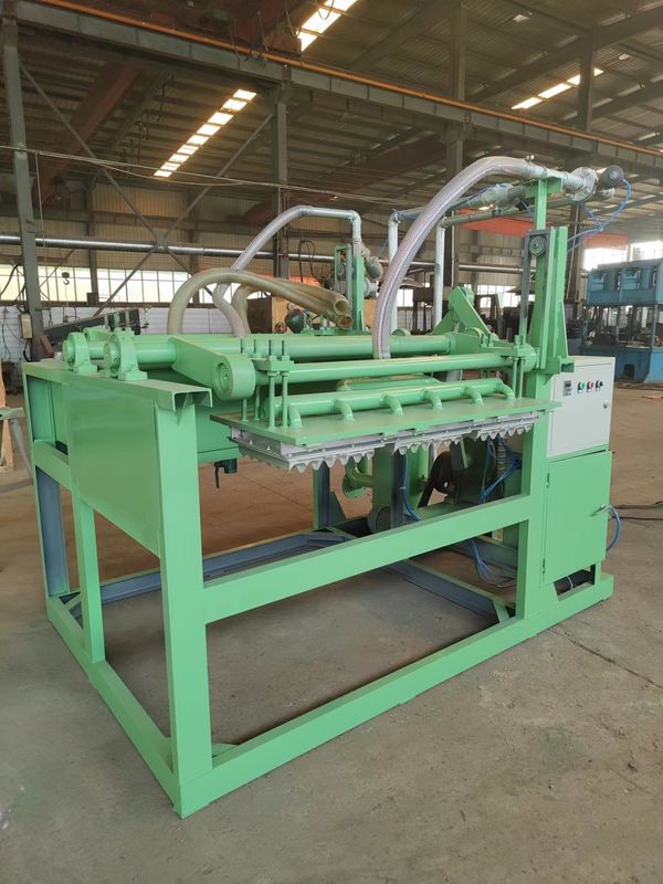 Afvalpapier Eierrek Machine / Papierpulp Vormmachine Aangepaste Kleur Eierrek Productielijn