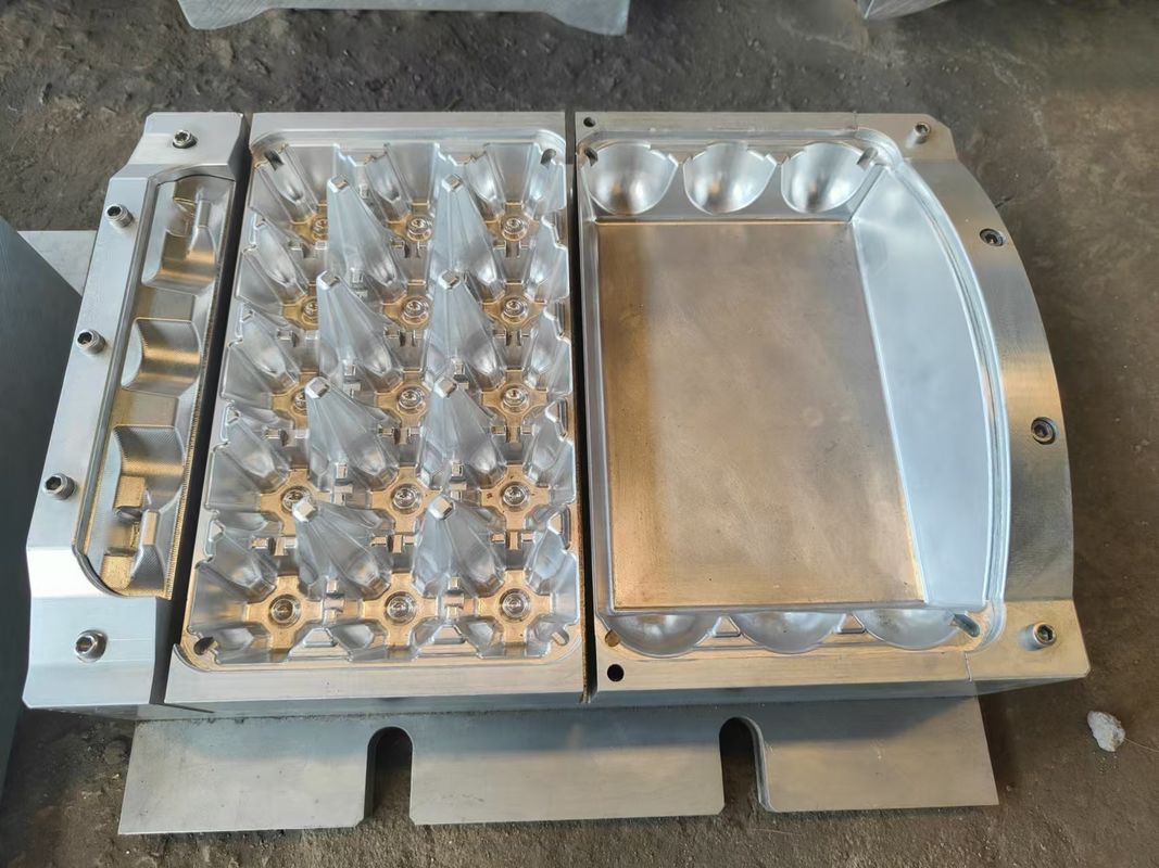 Volledig automatische productielijn voor eierenbakken Productiesysteem dat energiebesparende technologie en duurzame constructie voor de productie combineert