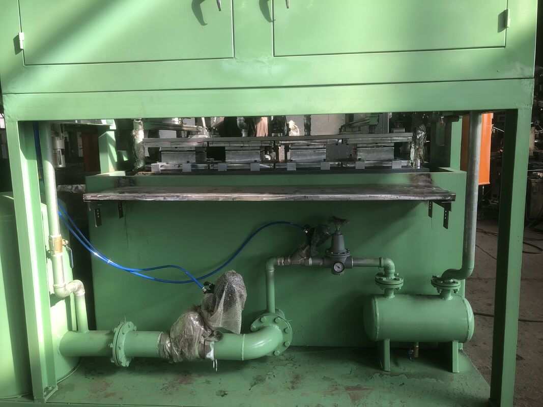 High Capacity 1500pcs Per Hour Eggs Tray Machine semi-automatische en automatische voor afvalpapier materiaal