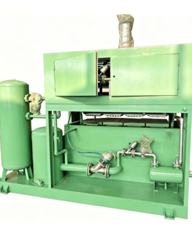 Kleine 1300-1500pcs per uur ei tray machine ei karton machine voor het maken van ei trays ei cartons schoenen trays kinderkamer trays aluminium malen PLC gecontroleerd