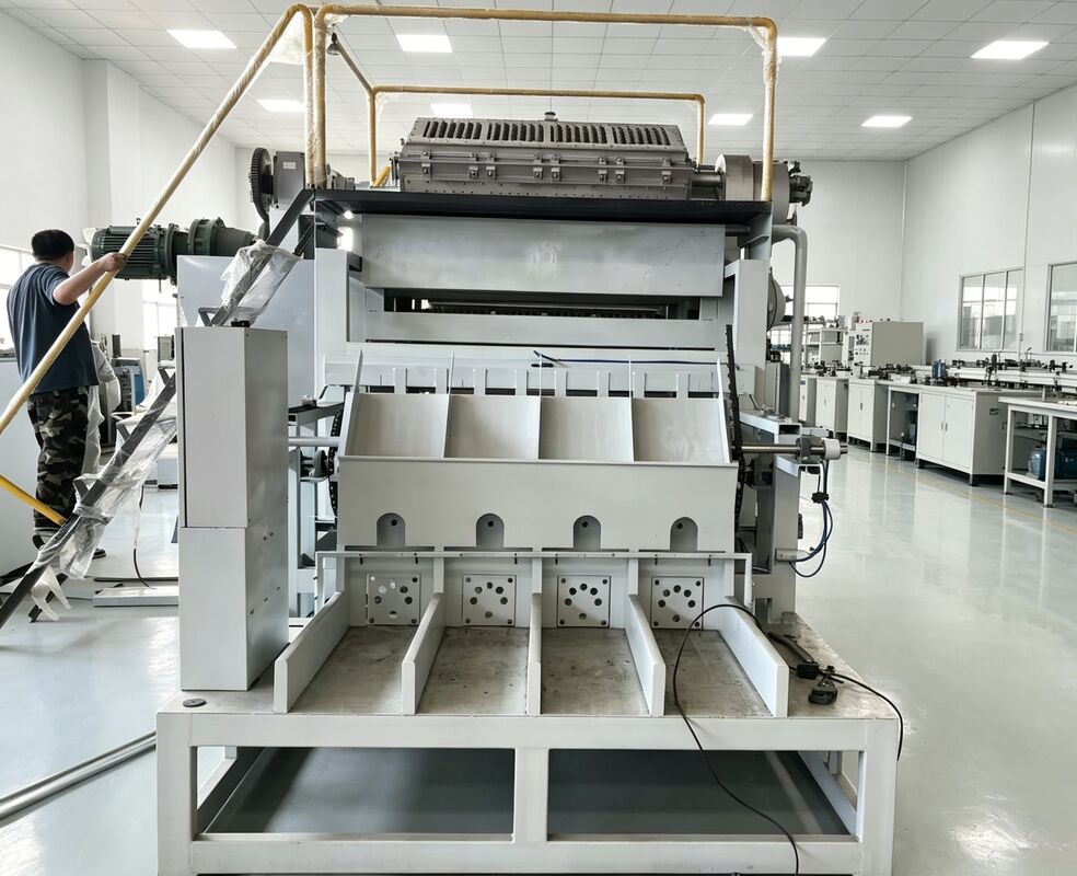 Nieuwe WANYOU Automatische hergebruikte papier ei tray machine pulp gietmachine PLC Control Touch Screen Panel 2500-3000pcs/h