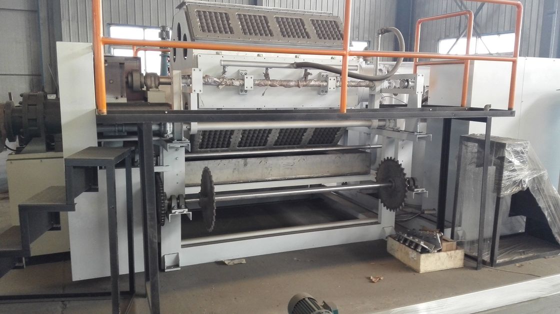 PLC Gecontroleerde Automatische Eiertray Maken Machine 5000-6000 stks/uur Gerecycleerde Papierpulp Molding Productielijn
