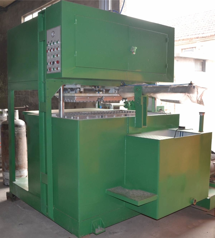 Duurzame Het Karton van het Papierafvalei het Maken Machine die Vormt Type 1000pcs/H vergelden