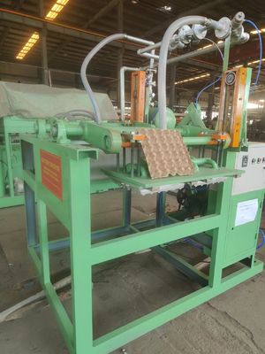 Goedkope 700-1000 stuks/u Gebruiksvriendelijke Eierrek/Kartonnen Pulp Vormmachine met 1 Jaar Garantie Kleine & Middelgrote Output 350-1000 stuks/u
