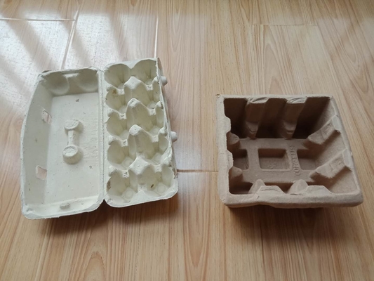 Gerecycleerde Het Karton van het Papierafvalei het Maken Machine de Snelheid van 350 -1300 PCs/h-